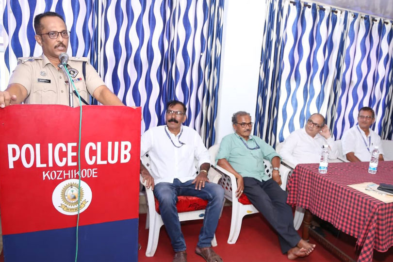 വനിതാ ദിനം: വനിതാപോലീസുകാർക്ക് ധ്യാന പരിശീലനം നൽകി